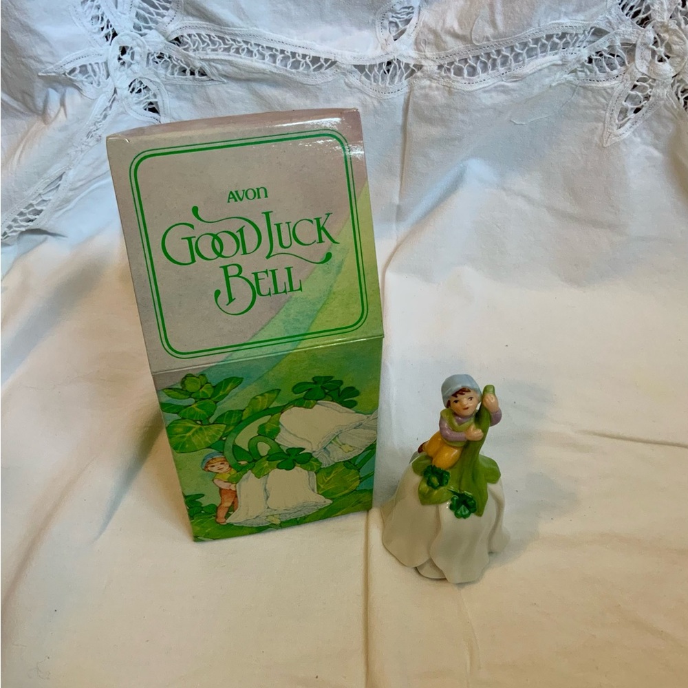 Vintage Avon Good Luck Bell New In Box 1983 Leprechaun Fairy Home Decor